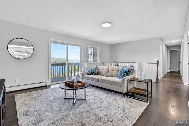 329 Shore Trail - Photo 1