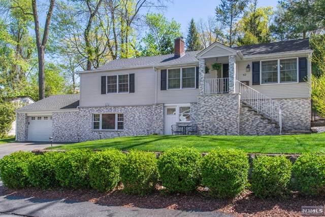43 Cedarcliffe Drive - Photo 1