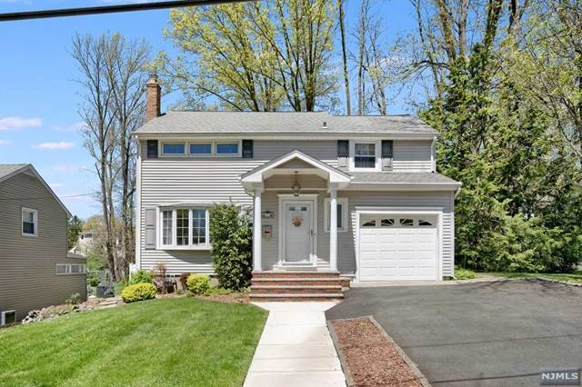 2 Brentwood Drive - Photo 1