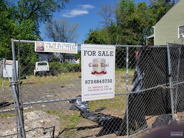 22 Straight Street - Photo 1
