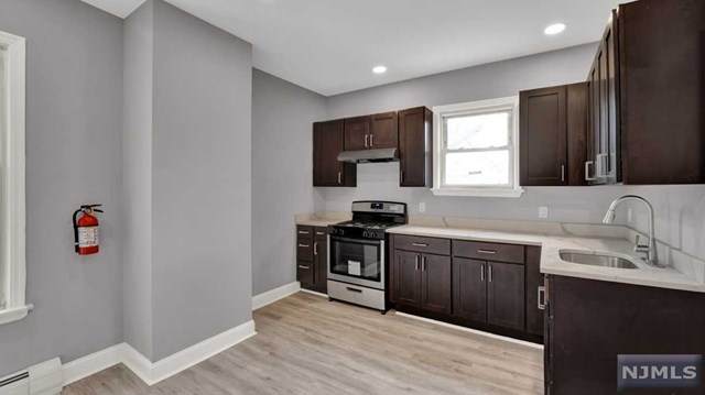 116 15th Street - Photo 1