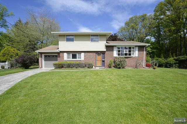 9 Kenwood Court - Photo 1