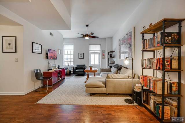 187 Wayne Street - Photo 1