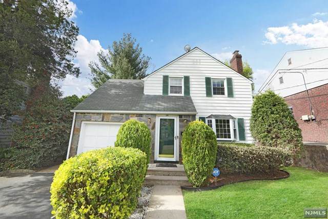 30 Van Buren Avenue - Photo 1
