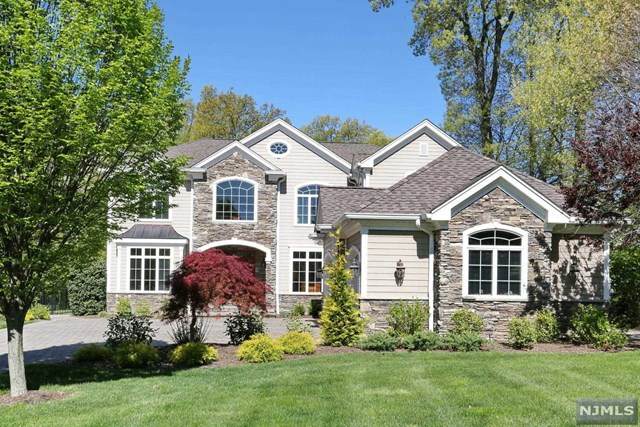 134 Douglas Drive - Photo 1
