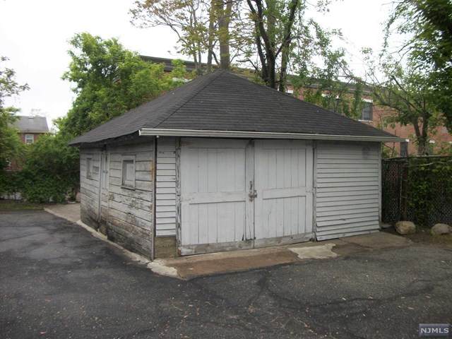 262 Washington Avenue - Photo 1