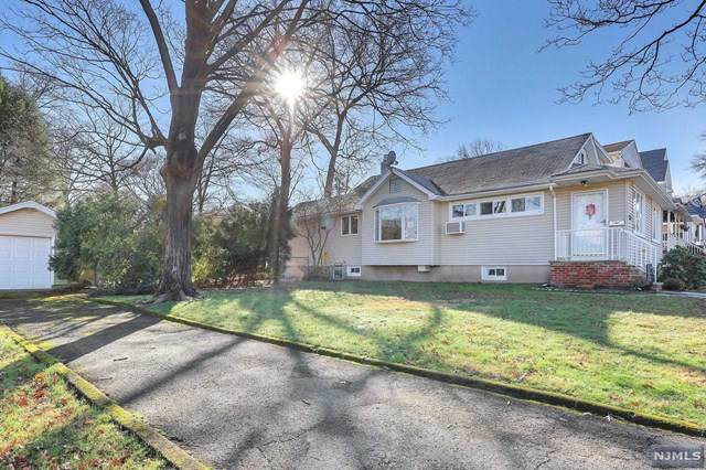 260 Garden Place - Photo 1