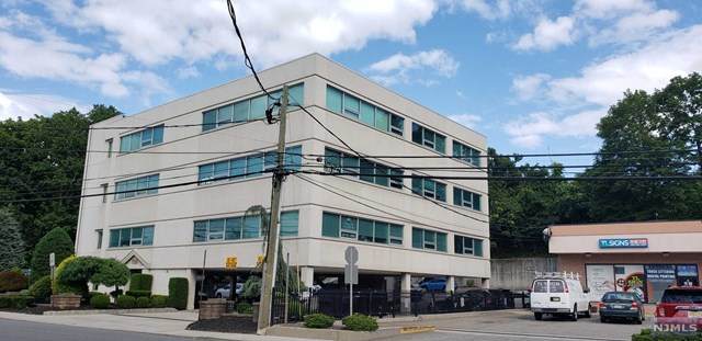 725 Grand Avenue - Photo 1
