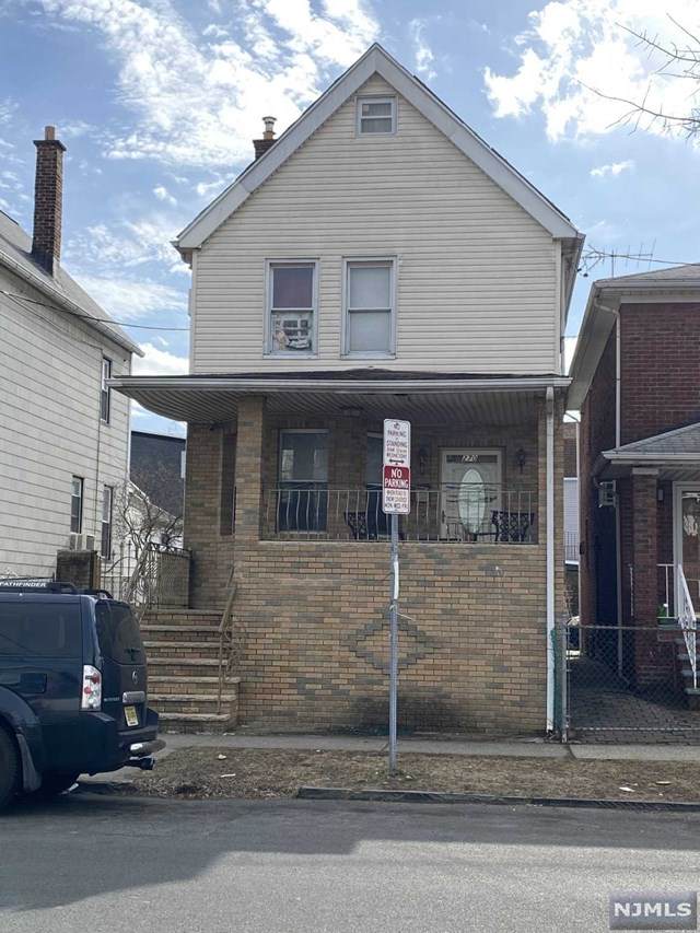 270 2nd Avenue - Photo 1