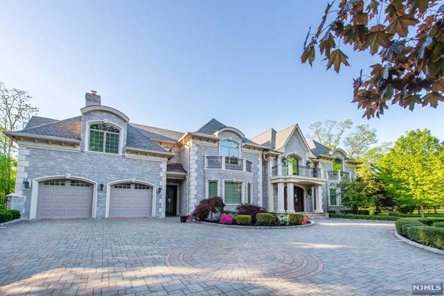 826 Sussex Road - Photo 1
