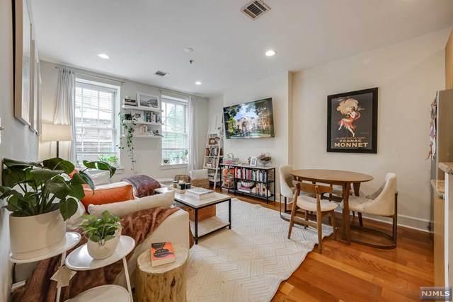 113 Willow Avenue - Photo 1