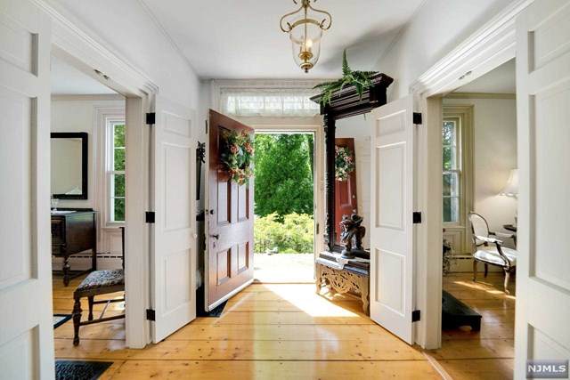 373 Campgaw Road - Photo 1