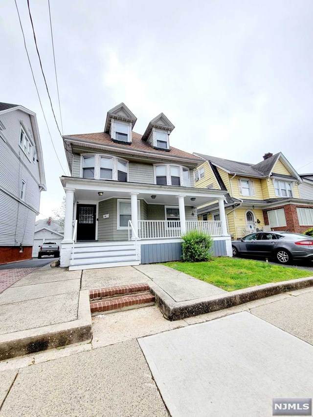 685 Ridge Street - Photo 1