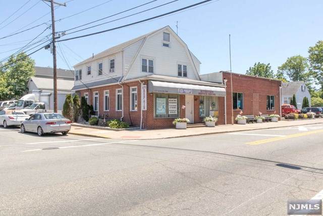 557-559 River Drive - Photo 1