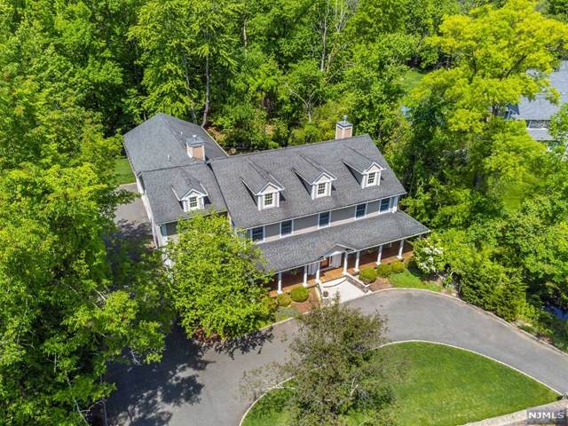 397 Mountain Avenue - Photo 1