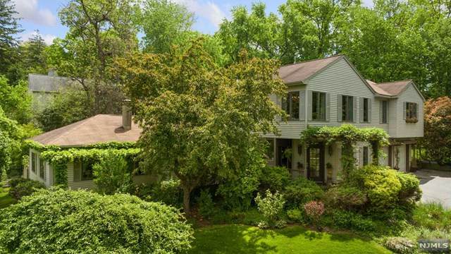 39 Hillcrest Avenue - Photo 1