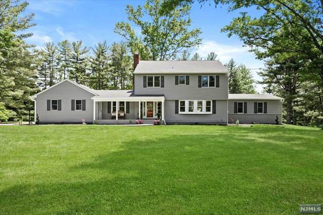 5 Skyfield Drive - Photo 1