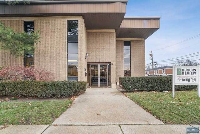 15 Central Avenue - Photo 1