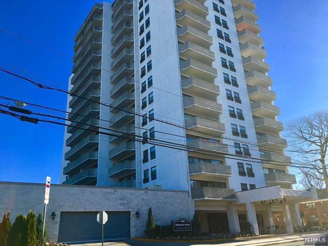 1600 Center Avenue - Photo 1