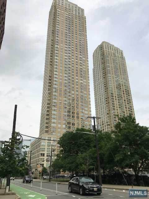 88 Morgan Street - Photo 1
