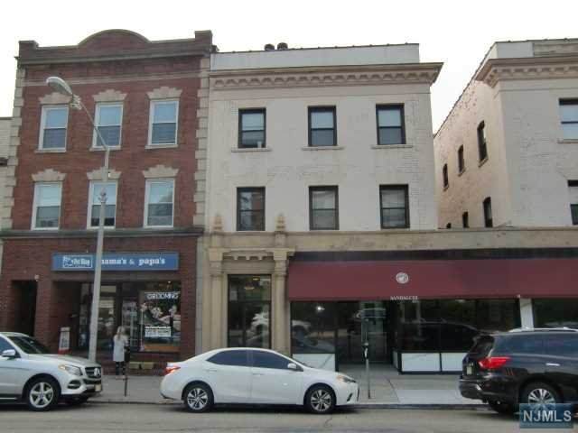 18 Engle Street - Photo 1