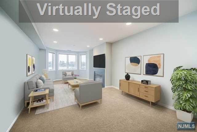 602 Penn Court - Photo 1