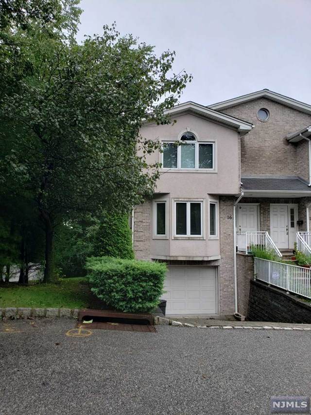 16 Kathleen Court - Photo 1