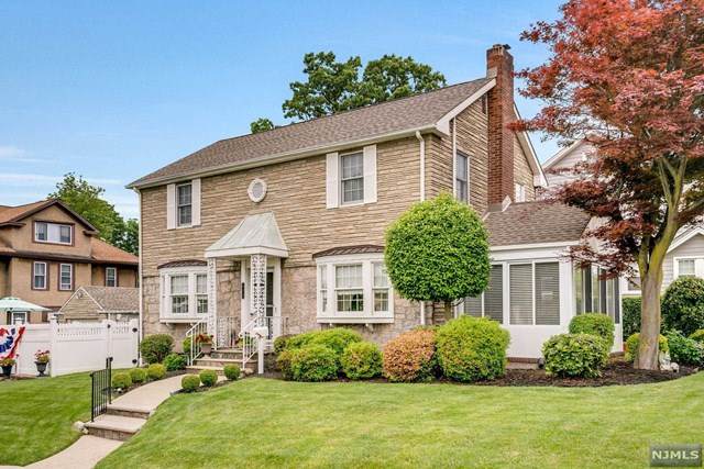 455 Columbia Boulevard - Photo 1