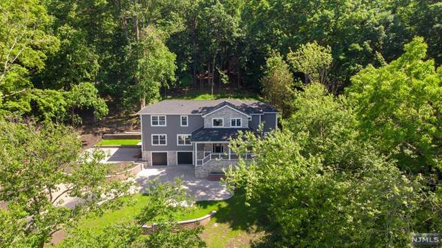 10 Hillside Avenue - Photo 1