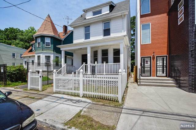15 Marion Avenue - Photo 1
