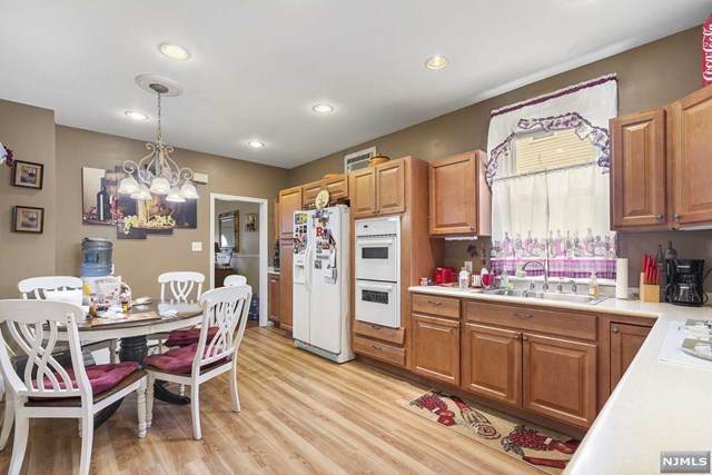 150 Heckel Street - Photo 1