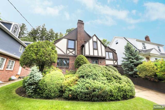 285 Van Nostrand Avenue - Photo 1