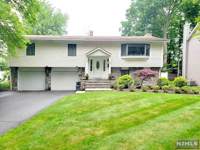 149 Sherwood Drive - Photo 1