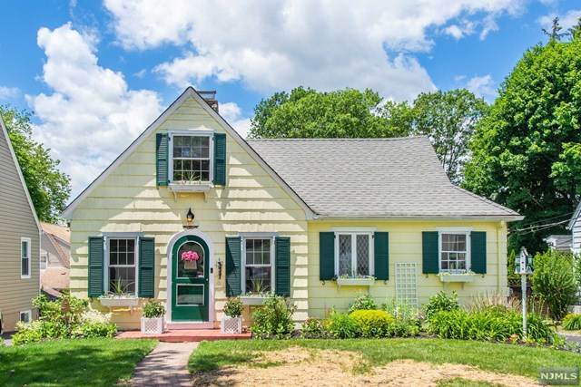 31 Sanderson Avenue - Photo 1
