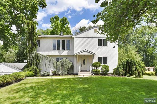 59 Grove Avenue - Photo 1