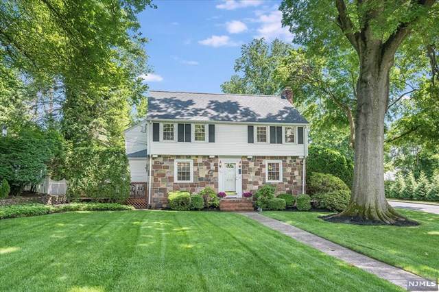 136 Greenway Road - Photo 1