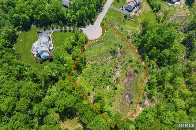14 Nicholas Drive - Photo 1