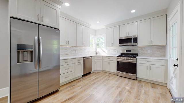 40 Chestnut Street - Photo 1