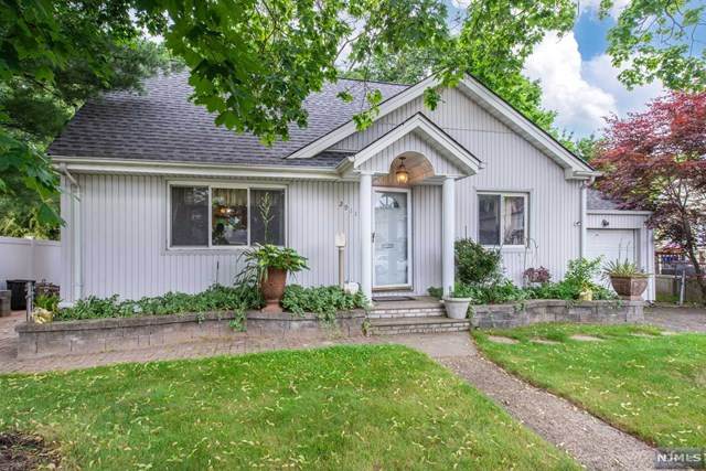29-11 Southern Drive - Photo 1