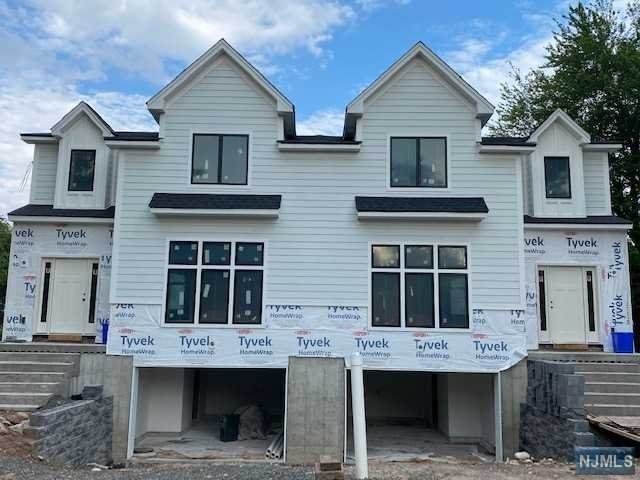 94 Franklin Street - Photo 1