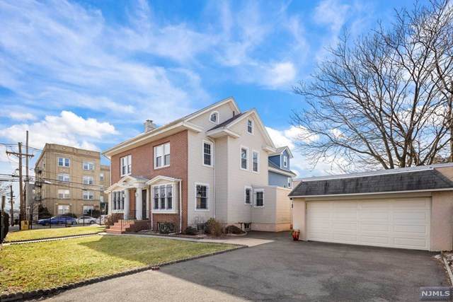 390 Clifton Avenue - Photo 1