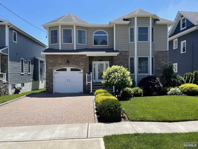 122 Madison Street - Photo 1