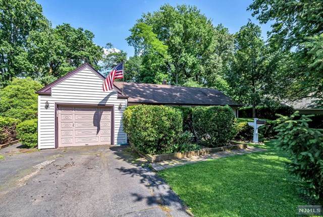 277 Oak Street - Photo 1