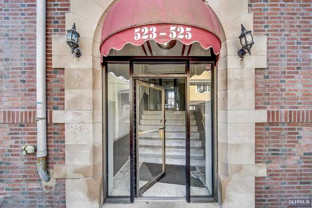 523 525 34th Street - Photo 1