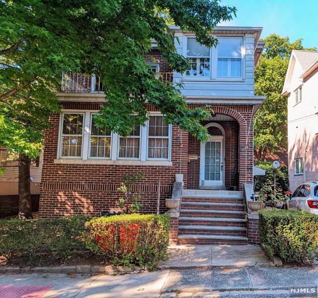 423 Aurora Avenue - Photo 1