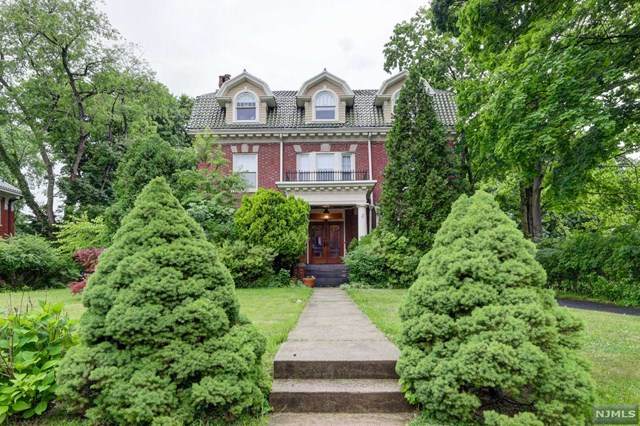 33 Stanley Road - Photo 1