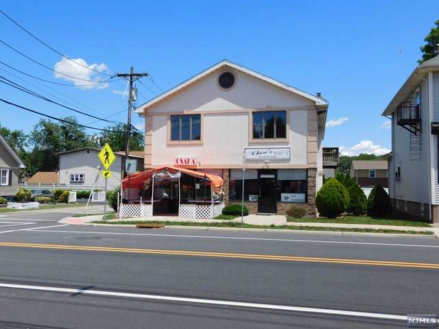 166 Newark Pompton Turnpike - Photo 1