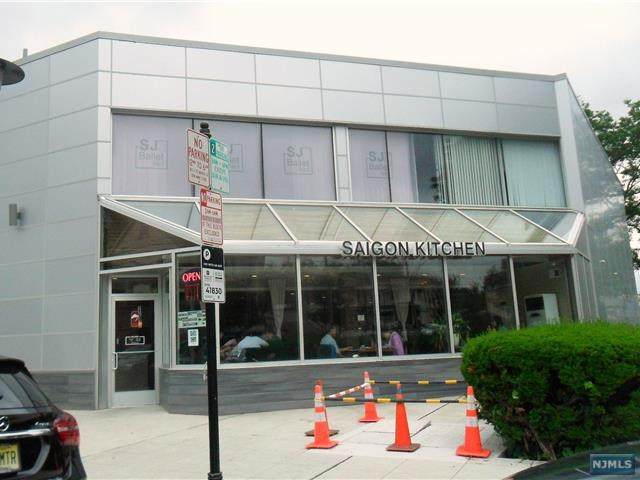 2024 Center Avenue - Photo 1