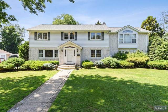 284 Taft Court - Photo 1