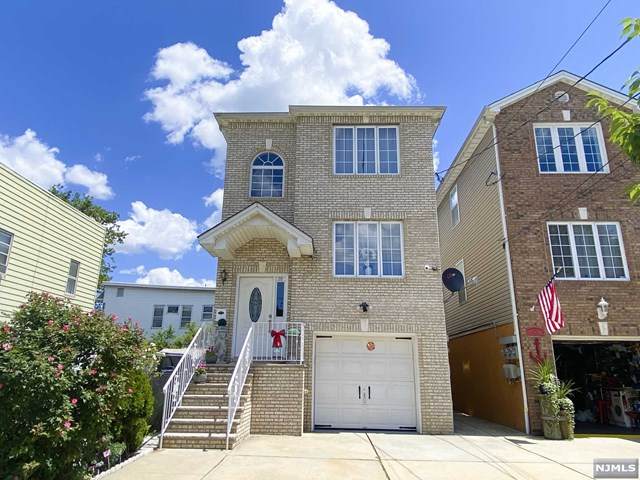 30 6th Street - Photo 1